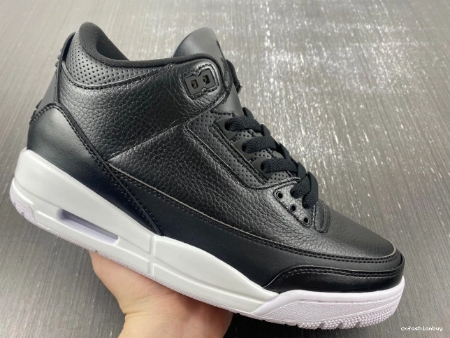 Jordan (2016) Retro Monday 136064-020 Cyber 3 1125